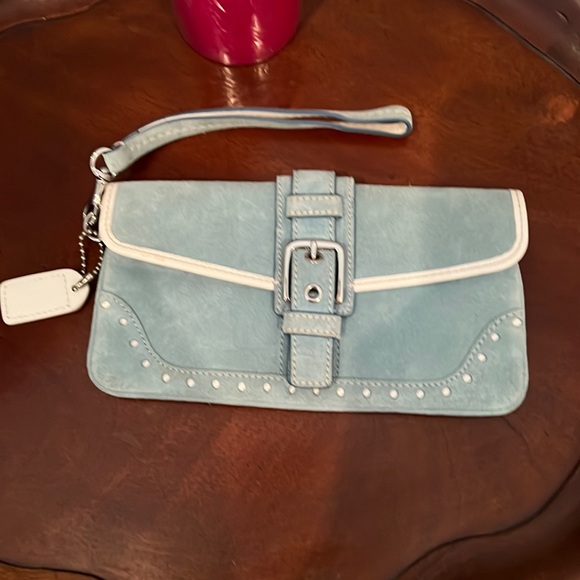 Coach blue suede wristlet with white leather trim - Picture 1 of 4